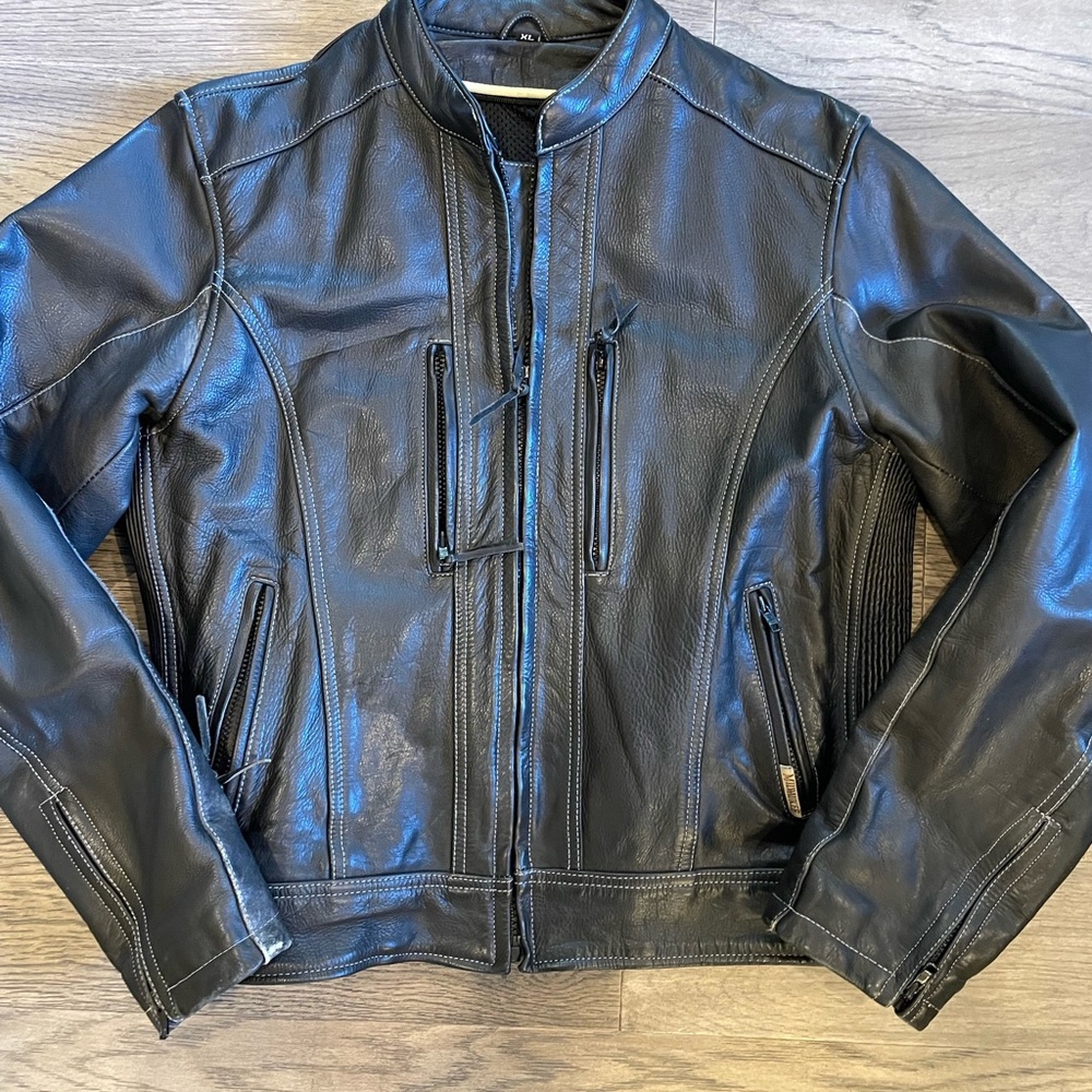 Black Leather Women's motorcycle Jacket